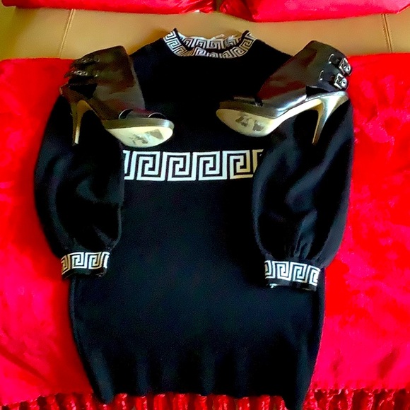 Jolie & Joy Little Black Dress. - Picture 6 of 7